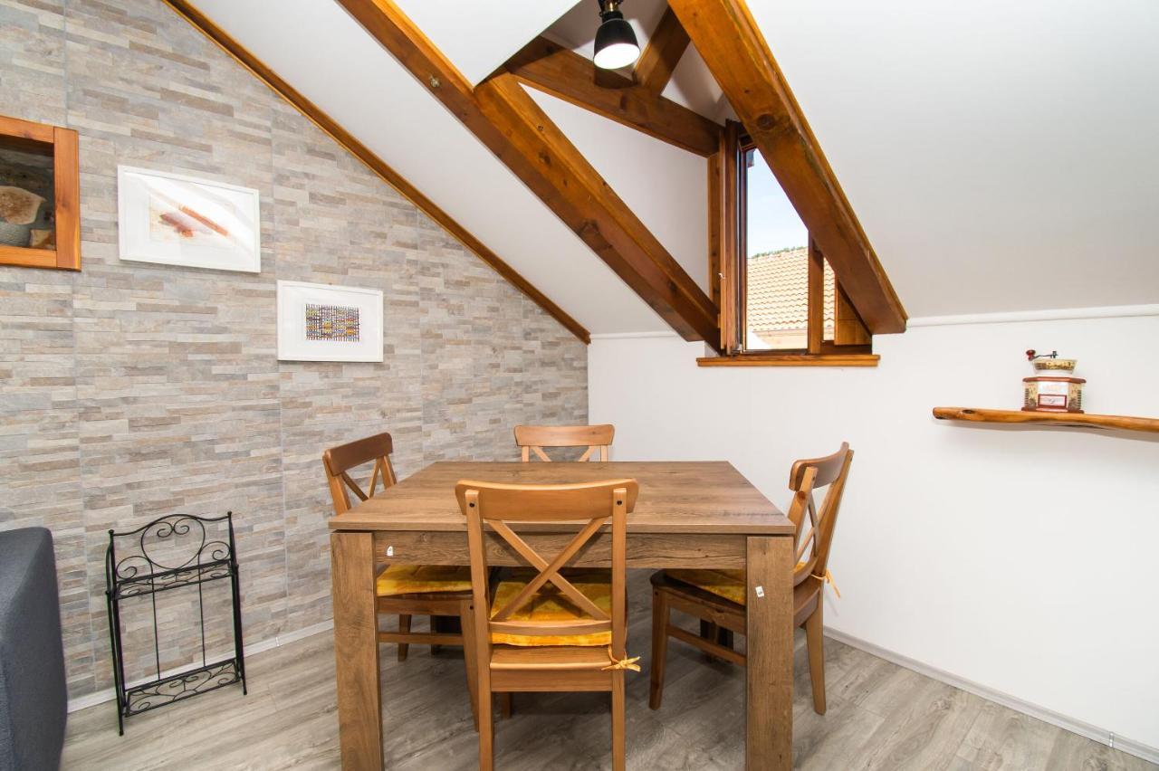 Apartment Rustika Skradin Eksteriør bilde