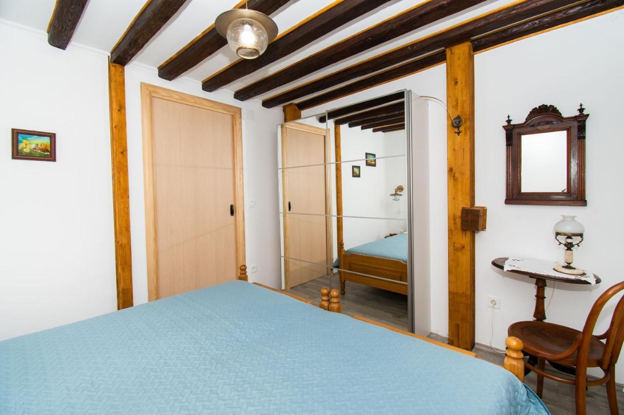 Apartment Rustika Skradin Eksteriør bilde